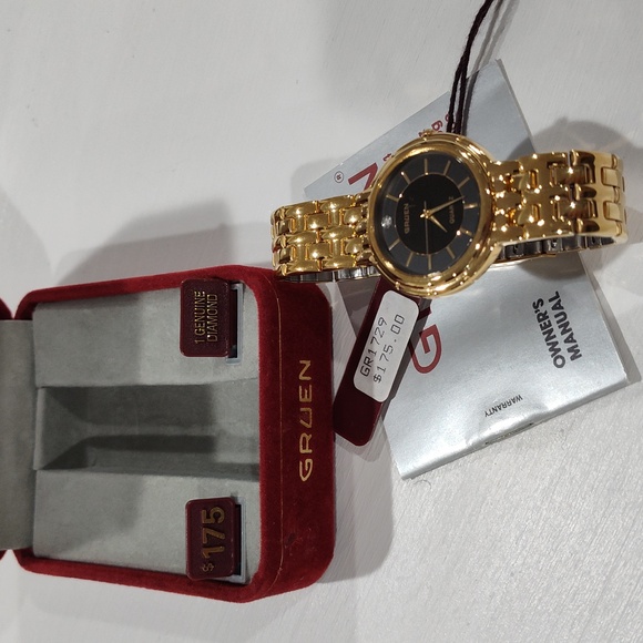 Gruen Women's Watch with Genuine Diamond - Picture 8 of 11